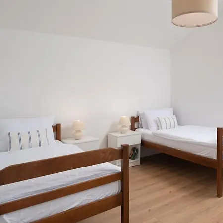 Maris Apartment