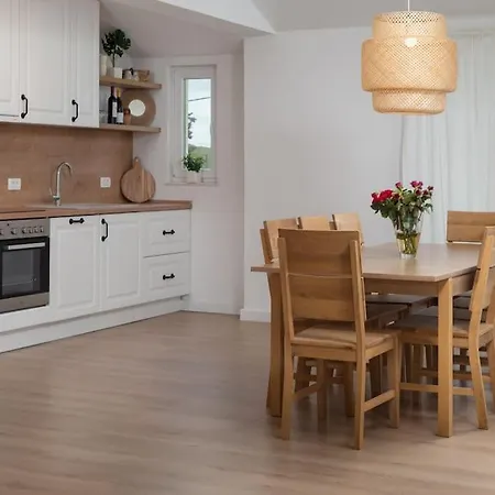 Maris Apartment